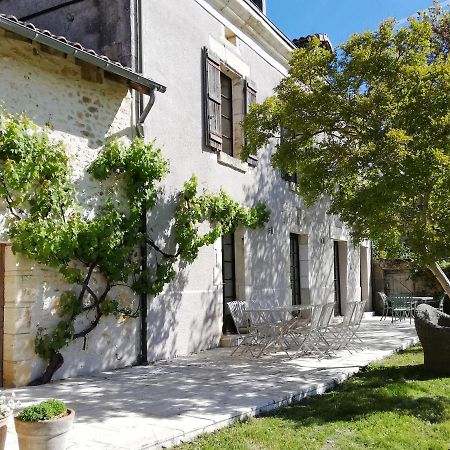 L'Escapade Bed & Breakfast Brantôme Екстериор снимка