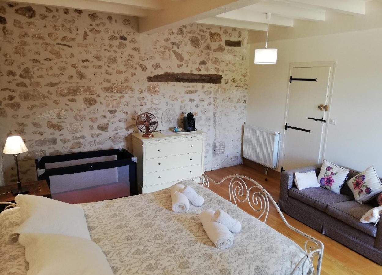 L'Escapade Bed & Breakfast Brantôme Екстериор снимка